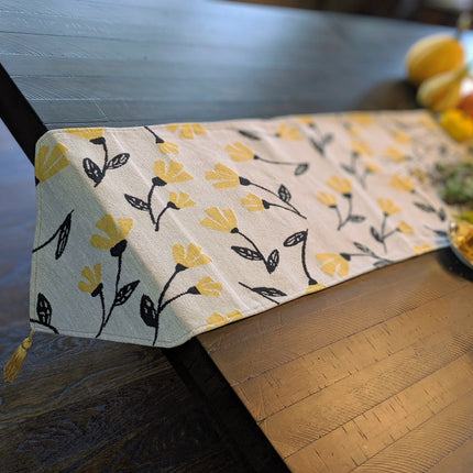 DaDa Bedding Yellow Fleur Floral Garden Woven Tapestry Dining Table Runner (18112)