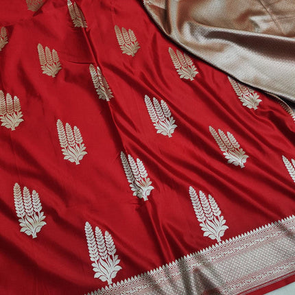 100% Pure Katan Handloom Woven Banarasi Silk Saree with Traditional Design