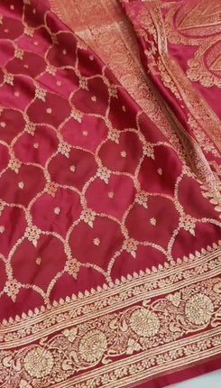 Exclusive Banarasi Rangkaat Mashru Silk Saree
