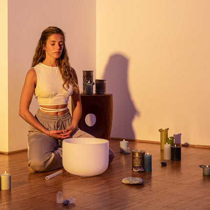 12" White-Frosted Crystal Singing Bowl, Note D4, Sacral Chakra