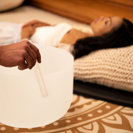 14" White-Frosted Crystal Singing Bowl, Note G3, Throat Chakra
