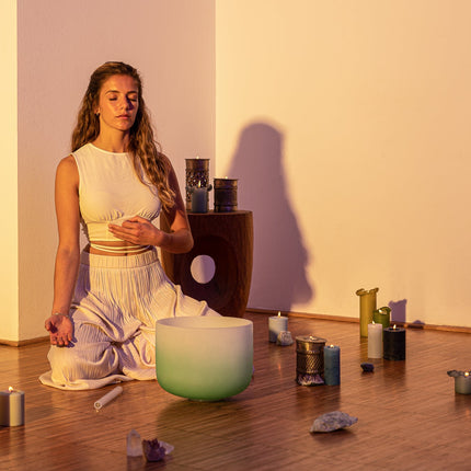 11" Color-Frosted Crystal Singing Bowl, Green, Note F4, Heart Chakra