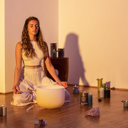 12" Color-Frosted Crystal Singing Bowl, Yellow, Note E4, Solar Plexus Chakra