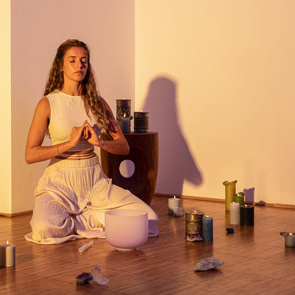 8" Color-Frosted Crystal Singing Bowl, Purple, Note B4, Crown Chakra