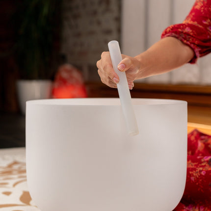 14" White-Frosted Crystal Singing Bowl, Note E3, Solar Plexus Chakra
