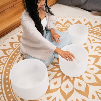 3-Piece White-Frosted Crystal Singing Bowl Set, A4/F4/D4, 432 Hz