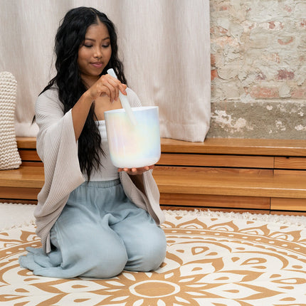 7" Essence Crystal Singing Bowl, Note B3, Creamy, Crown Chakra, 440 Hz