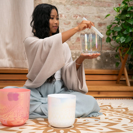 3-Piece Essence Crystal Singing Bowl Set, E4/B3/G3, 440 Hz