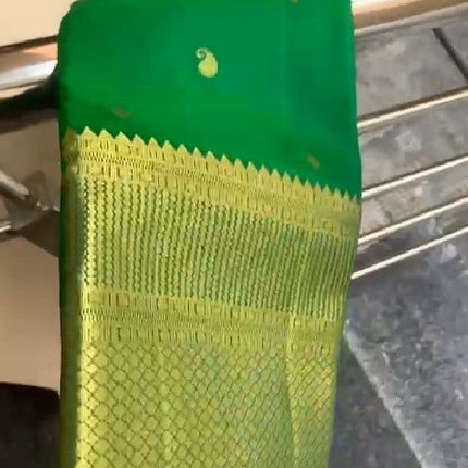 Exclusive Handwoven Pure Kanchipuram Silk Saree