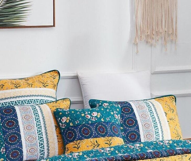 DaDa Bedding Set of 2 Bohemian Patchwork WildFlowers Floral Gardenia Throw Pillow Covers, 18" x 18" (JHW886)