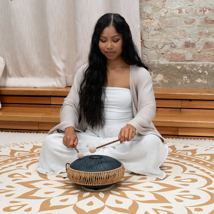 10" Medium Octave Steel Tongue Drum, C Minor, 8 Notes, 432 Hz, Navy Blue