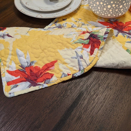 DaDalogy Bedding Sunshine Yellow Floral Vintage Hummingbirds Garden Table Runner (925)