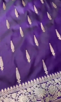 Exclusive Mashru Silk Saree with Gold Zari Work