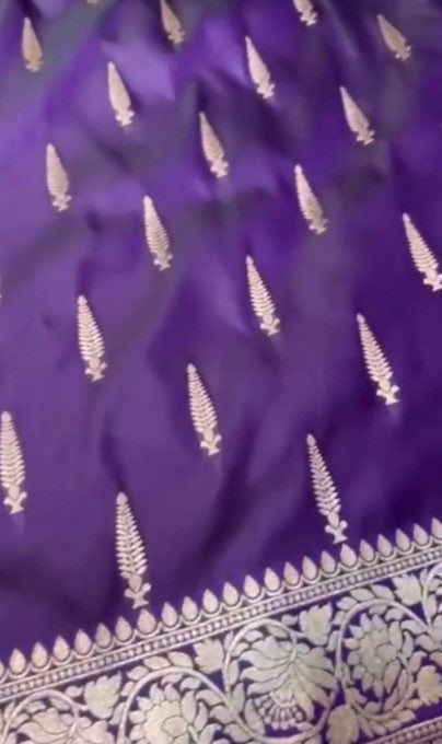 Exclusive Mashru Silk Saree with Gold Zari Work
