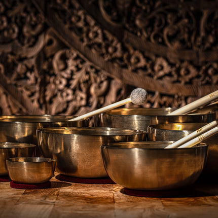 7-Piece Chakra Singing Bowl Set, 250/700/1000/1400/1500/1800/2200g