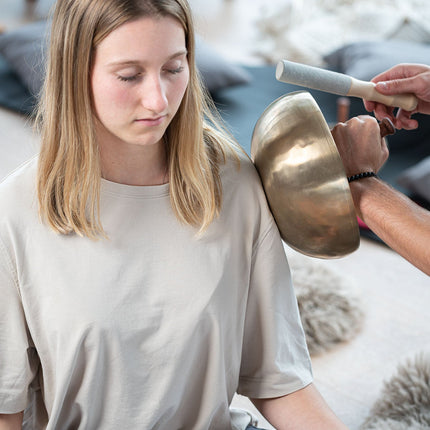 Singing Bowl Suction Holder, Medium