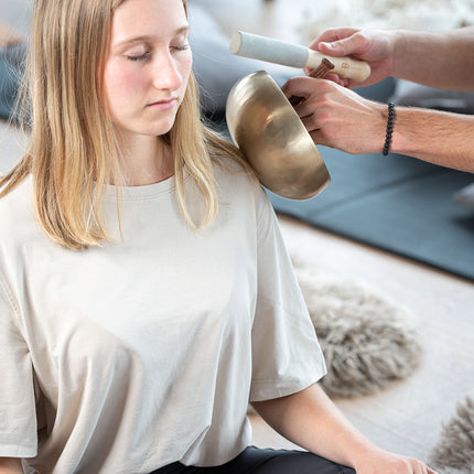 Singing Bowl Suction Holder, Small