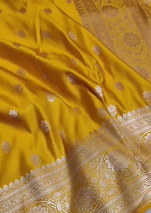 Exclusive Pure Banarasi Mashru Zari Weaving Work Silk Saree