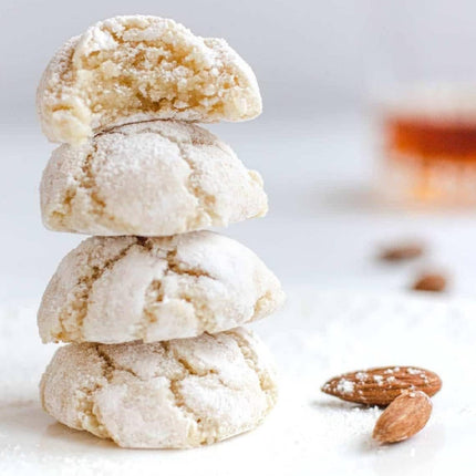 Andy Anand 20 pcs Italian Amaretti Almond Cookies, Chocolate, Peach, Orange. 8 flavors, Baked in Italy, Italian Tradition: Freshly Baked Amaretti Biscuits