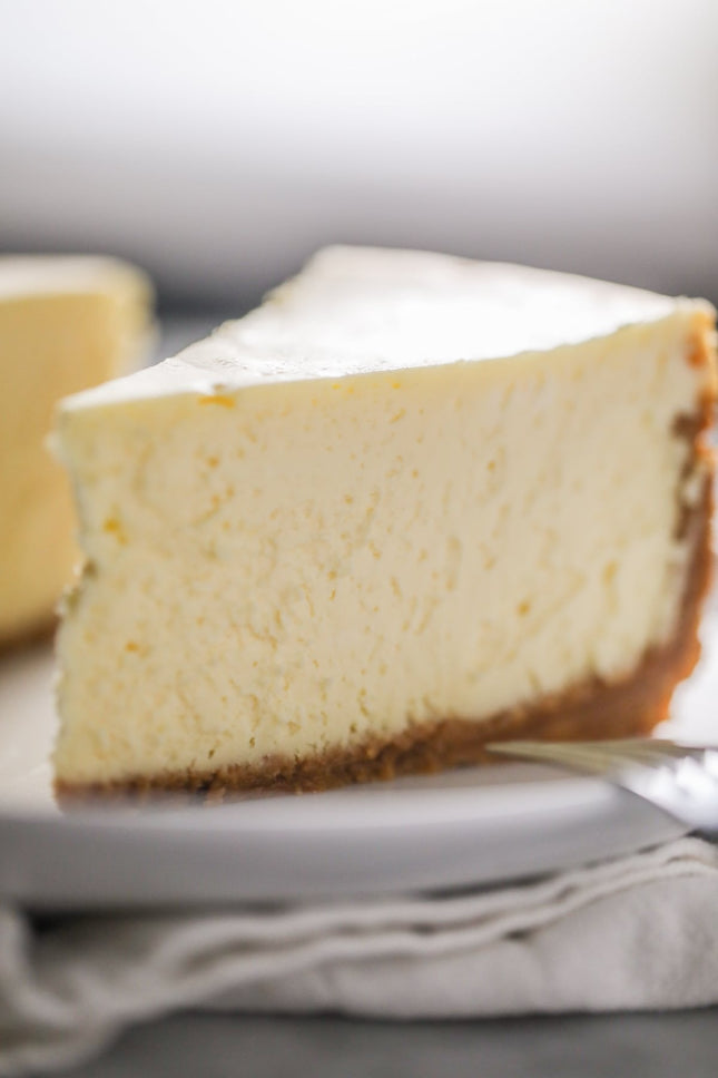 Andy Anand's Sugar Free New York Cheesecake 9" | Diabetic-Friendly, No Chemicals, Best Cheese Cake Near Me For Celebrations & Dessert Lovers (2 lbs)