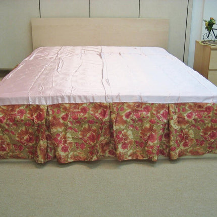 DaDa Bedding Sunrise Hibiscus Floral Dust Ruffle Pleated Satiny Pink Bed Skirt - 14" Drop  (BS-BM465L-1)