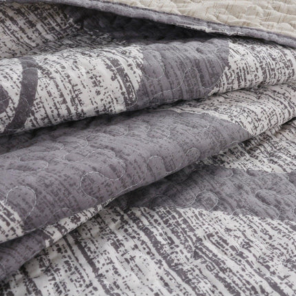 DaDa Bedding Rustic Grey Mosaic Distressed Medallion Reversible Quilted Bedspread Set (SD16299)