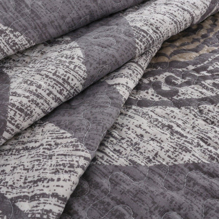 DaDa Bedding Rustic Grey Mosaic Distressed Medallion Reversible Quilted Bedspread Set (SD16299)