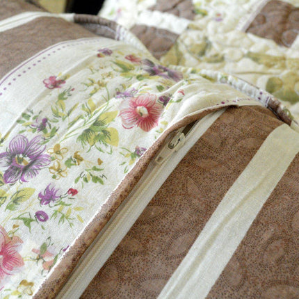 DaDa Bedding Vintage Cottage Rose Garden Floral Ivory Yellow Cotton Scalloped Quilted Bedspread Set (DXJ103478)