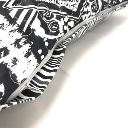 DaDa Bedding Aztec Black & White Diamonds Throw Pillow Covers - 18" x 18" 2-Pack (C14800-1-CC)