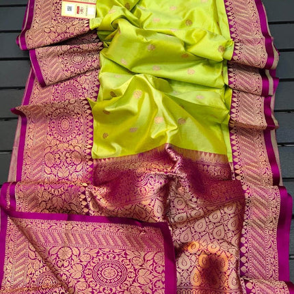 Exclusive Gold Zari Banarasi Silk Saree