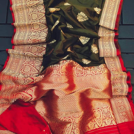 Exclusive Gold Zari Banarasi Silk Saree