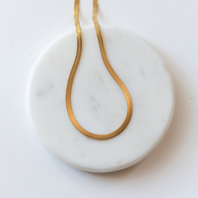 Kate Herringbone Chain Necklace