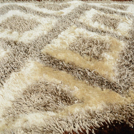 DaDa Bedding Shaggy Soft Viscose Champagne Brown Geometric Diamond Large Area Carpet Rug