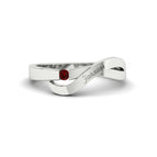 14k White Gold / Ruby / Lab Grown